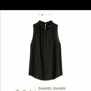 Daniel Rainn halter